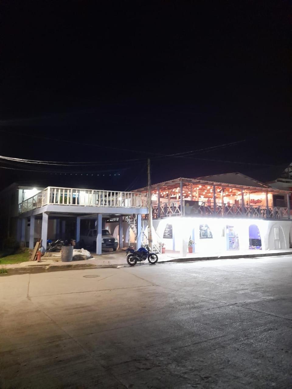 Posada Lia Centro Providencia  Exterior foto